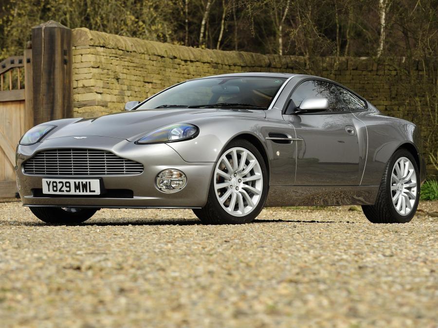  Aston Martin V12 Vanquish 2001 года  (UK) (фото 38 из 44)